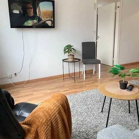 2br Big A8, Free Parking On The Street Apartamento