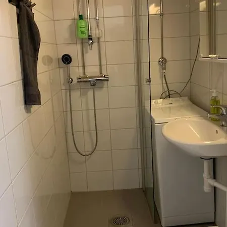 2br Big A8, Free Parking On The Street Apartamento Oulu